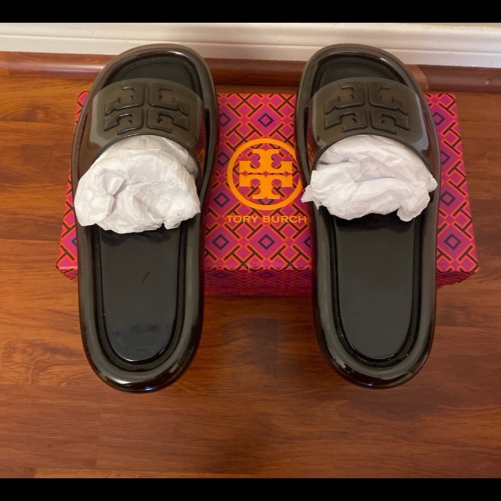 NWT Tory Burch Black Bubble Jelly Sandals Size 6